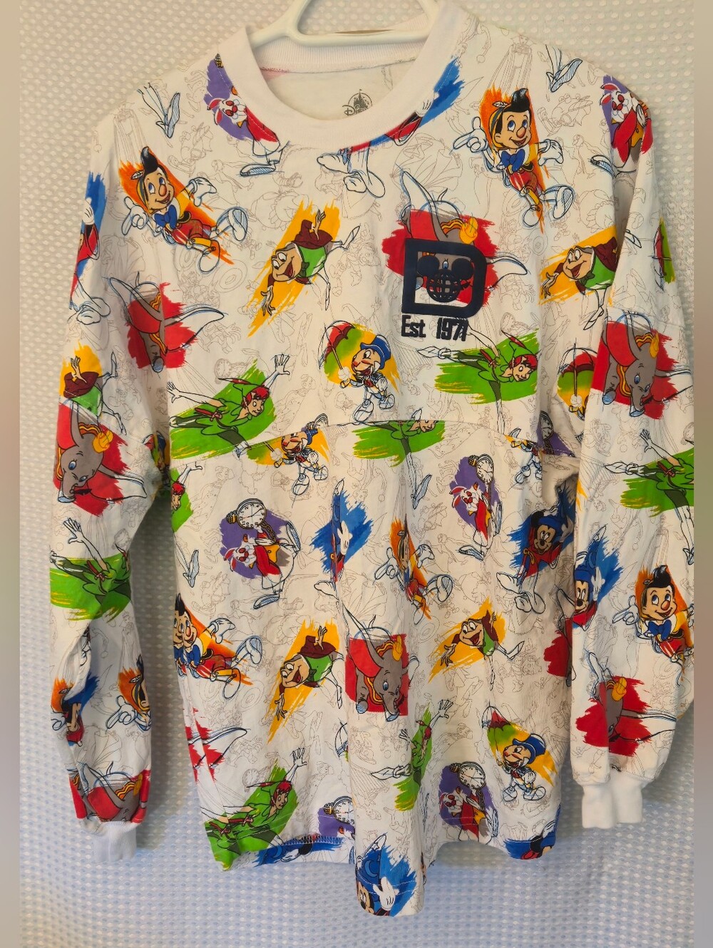 Walt Disney World AOP Ink And Paint Spirit Jersey Size Extra Small